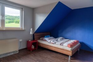 Kinderzimmer Dachgeschoss Hauptgebäude