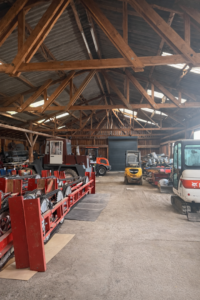 Lagerhalle + Rolltor 4