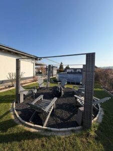 Feuerstelle mit Sitzecke