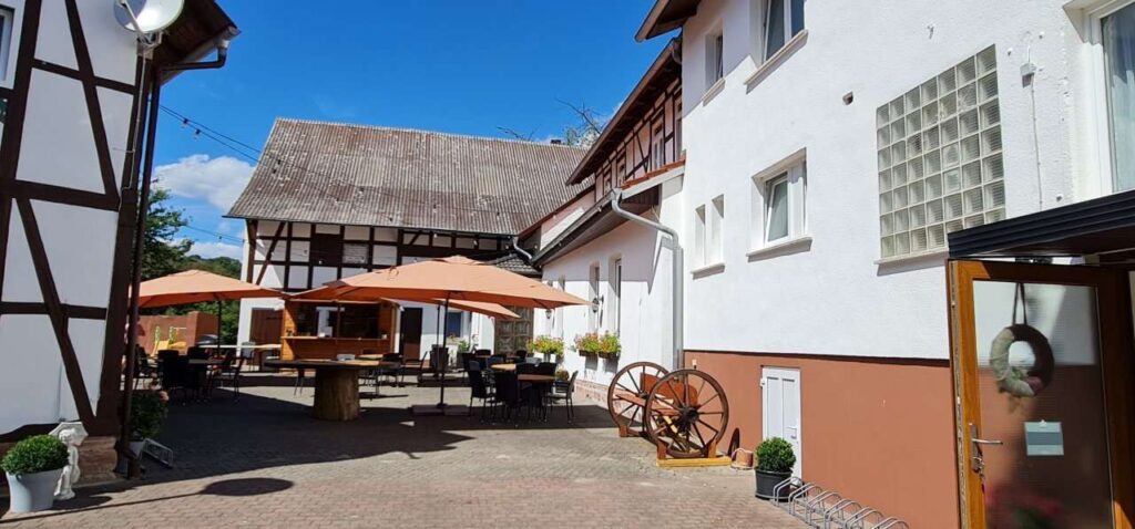 Hof Biergarten