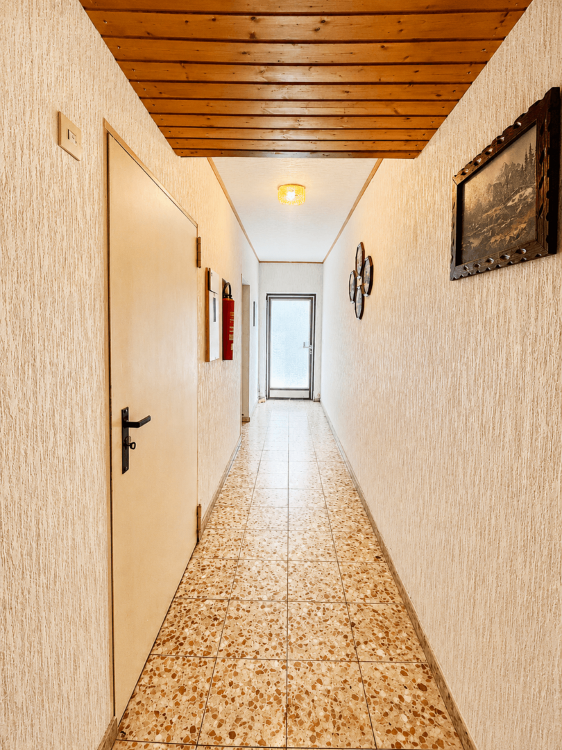 Flur Souterrain