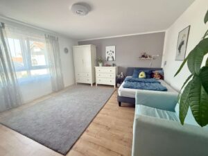 Kinderzimmer 2 OG