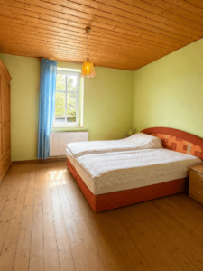 Schlafzimmer OG