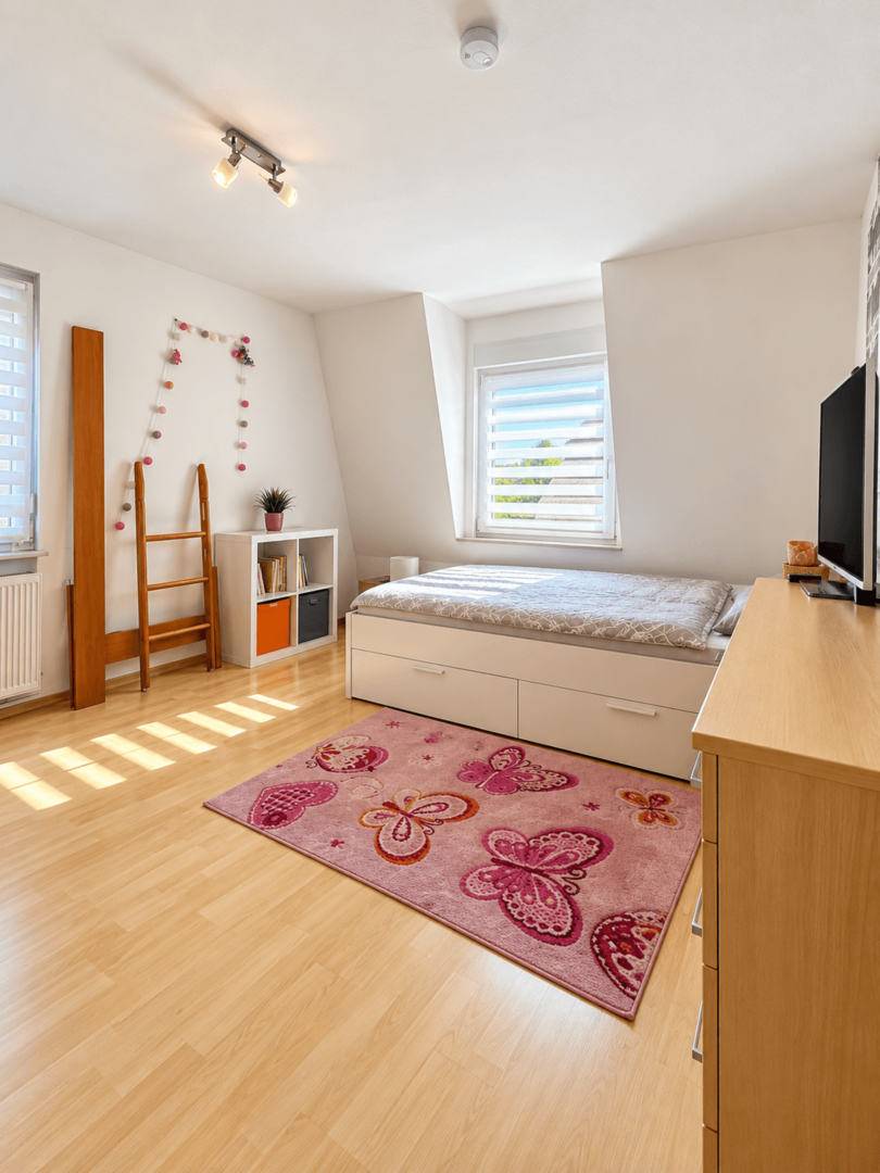OG: Schlafzimmer 2