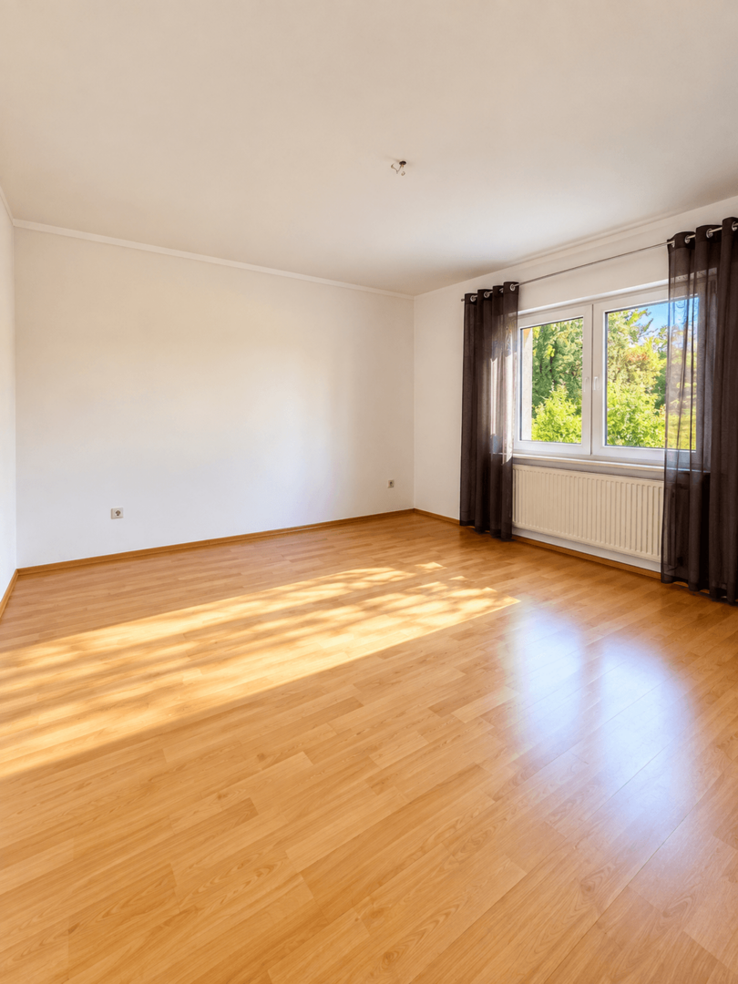 EG: Schlafzimmer 1