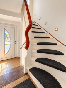 Treppe EG zum OG
