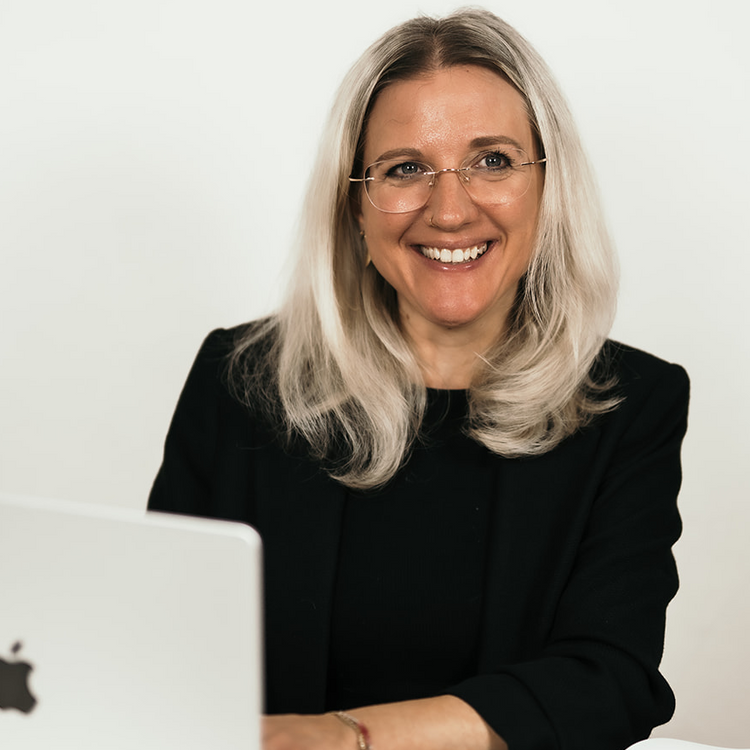 Frau Büchner, Kathrin 